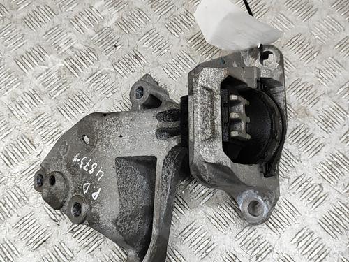 Used Engine mount NISSAN QASHQAI III (J12) 1.3 DIG-T (158 hp) 27779702