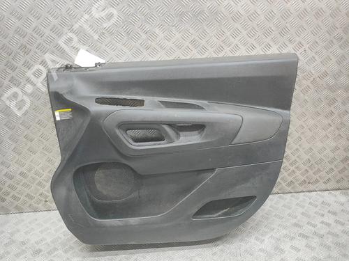 front-right-panel-opel-combo-e-tour-life-k9-2018-38050382 main image