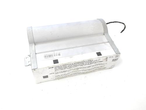 Used Passenger airbag Passenger airbag MERCEDES-BENZ VIANO (W639) CDI 2.2 (639.711, 639.713, 639.811, 639.813, 639.815) (109 hp) 33340915 33340915