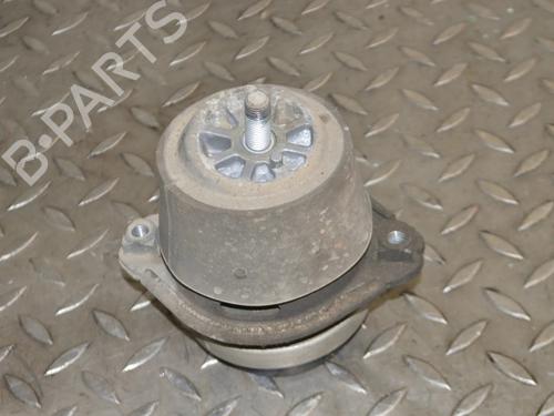 Used Engine mount PORSCHE CAYENNE (9PA) S 4.5 (340 hp) 30219336