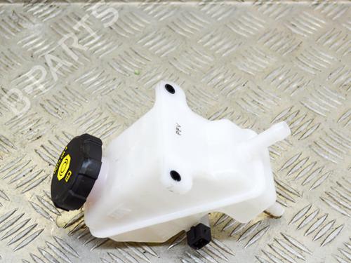 Brake fluid reservoir KIA NIRO I (DE) 1.6 GDI Hybrid | BP14621326M118 