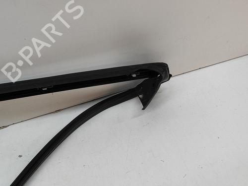 Door moulding trim LAND ROVER RANGE ROVER VELAR (L560) 3.0 D300 SDV6 4x4 | BP21187983C150 