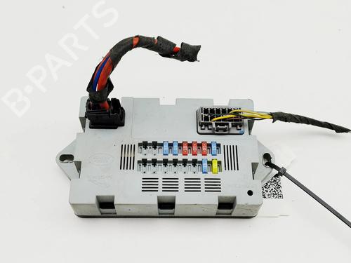 Used Fuse box Fuse box 38292080 38292080