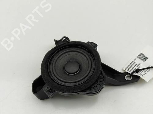 speaker-volvo-xc40-536-2017-29392254 main image