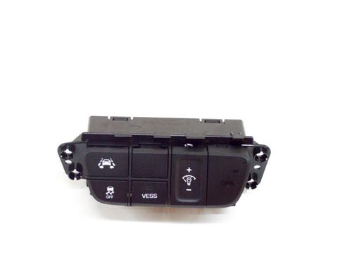 Used Switch HYUNDAI IONIQ (AE) 1.6 GDI Hybrid (105 hp) 8839007