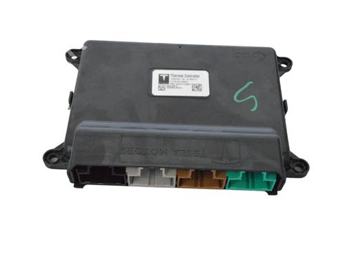 Used Electronic module Electronic module TESLA MODEL X (5YJX) P100D AWD (772 hp) 33366272 33366272