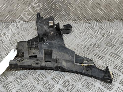 Front bumper bracket LEXUS NX (_Z1_) 300h AWD (AYZ15_, AYZ15R) | BP27790030C158 