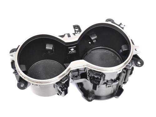 Koppholder/Gjenstandsholder LEXUS RX (_L2_) 450h AWD (GYL25_, GYL26_, GYL25, GYL26, GYL25R, GYL26R) (313 hp) 30281799