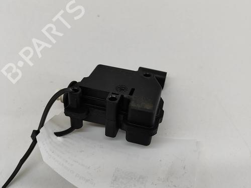 Used Fuel cap BMW 1 (F20) 118 d (143 hp) 19283364