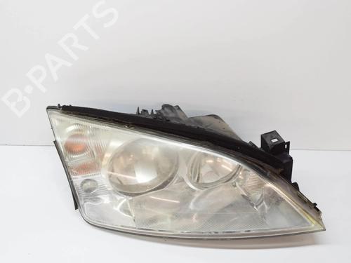 Used Right headlight Right headlight FORD MONDEO III (B5Y) 2.5 V6 24V (170 hp) 10402502 10402502