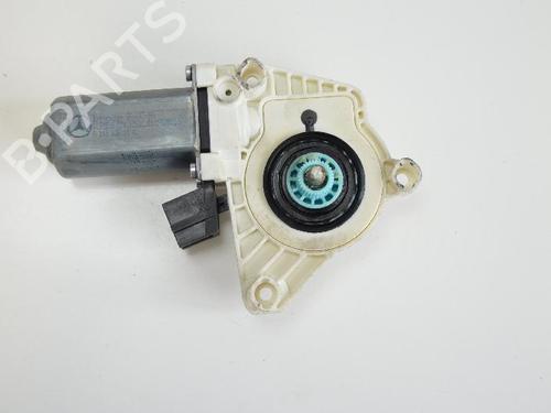 Rudehejsemotor forskærm højre MERCEDES-BENZ A-CLASS (W169) A 170 (169.032, 169.332) | BP30240161E20 