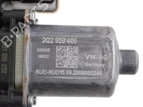 Left front window motor SKODA KAMIQ (NW4) 1.0 TSI | BP33349383E21  - Image 5