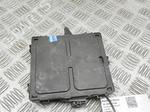 Used Electronic module Electronic module RENAULT ARKANA I (LCM_, LDN_) 1.6 E-TECH 145 (LDMU) (143 hp) 35727000 35727000