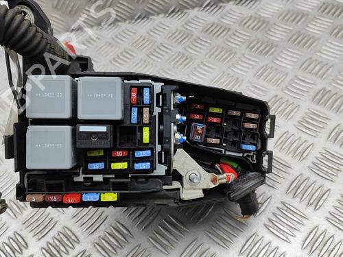 Fuse box VOLVO V70 III (135) D4 | BP29830440E1