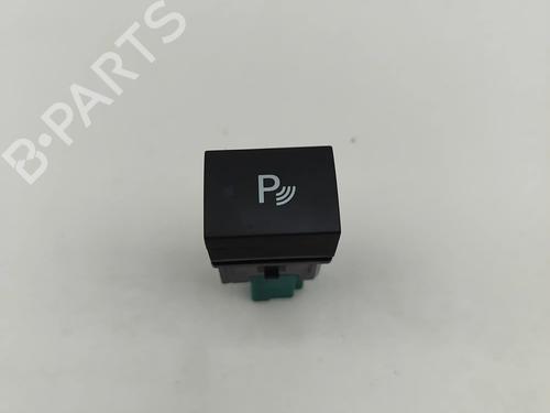 switch-nissan-leaf-ze1-2017-27792246 main image