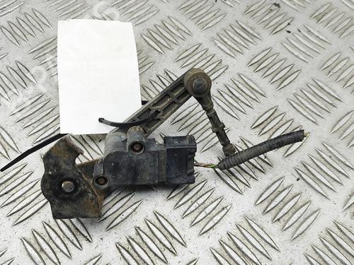 Used Electronic sensor Electronic sensor LAND ROVER DISCOVERY V (L462) 3.0 D 4x4 (211 hp) 33882925 33882925