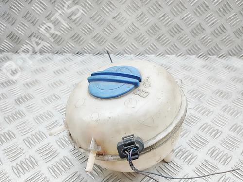 Used Expansion tank Expansion tank VW TRANSPORTER T5 Bus (7HB, 7HJ, 7EB, 7EJ) 2.0 TDI (102 hp) 40114267 40114267