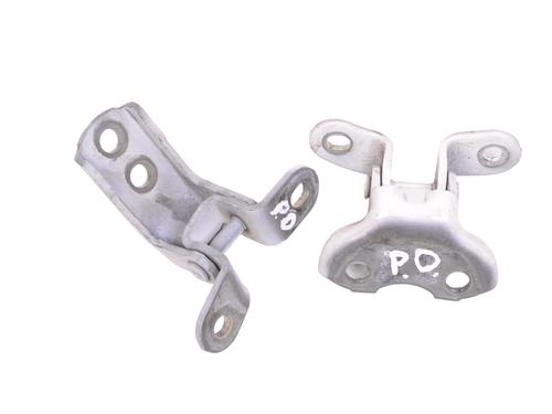 hingedoor-check-strap-toyota-prius-_w3_-2008-2009-2010-2011-2012-2013-2014-2015-2016-33354813 main image