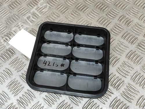 grille-porsche-cayenne-9ya-2017-27780886 main image