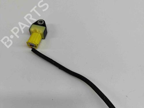 Used Electronic sensor TOYOTA HILUX VIII Pickup (_N1_) 2.4 D 4WD (GUN125_, GUN125R) (150 hp) 24581041