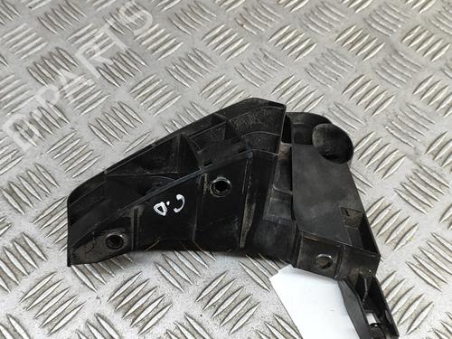 Used Rear bumper bracket INFINITI Q30 1.6 (156 hp) 28564106
