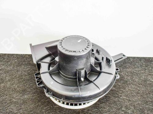 Used Heater blower motor VW POLO V (6R1, 6C1) 1.4 (6R1) (85 hp) 6742008