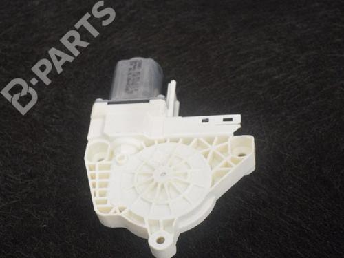 Right rear window motor AUDI Q5 (8RB) 2.0 TFSI quattro | BP7082142E22 