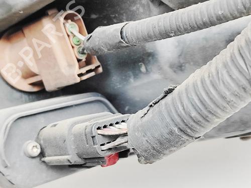 Right headlight JEEP GRAND CHEROKEE IV (WK, WK2) 3.0 CRD V6 4x4 | BP32458817C29 