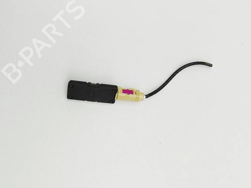 Antenne/Base AUDI Q4 E-TRON SUV (F4B) 45 | BP36953060C140 - Image 4