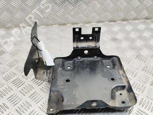 Used Support Support NISSAN LEAF (ZE1) Electric (218 hp) 40014296 40014296