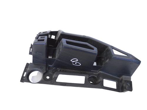 Kofangerbeslag bag Kofangerbeslag bag PEUGEOT 3008 II SUV (MC_, MR_, MJ_, M4_) 1.2 THP/ PureTech 130 (MRHNSM, MRHNSU, MRHNSJ, MRHNYW,... (131 hp) 33362292 33362292