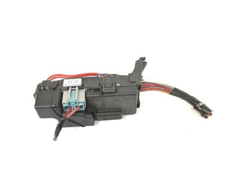 fuse-box-volvo-xc60-i-suv-156-2008-2009-2010-2011-2012-2013-2014-2015-2016-2017-2018-33348580 main image