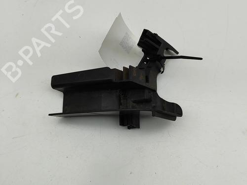 Støtte Støtte MERCEDES-BENZ A-CLASS (W176) A 160 CDI / d (176.011) (90 hp) 27608260 27608260