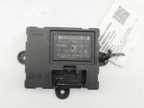 Used Electronic module VOLVO V70 III (135) D4 (181 hp) 29830476