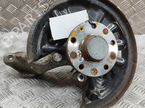 Used Right rear steering knuckle AUDI Q3 (F3B) 35 TFSI (150 hp) 27787163