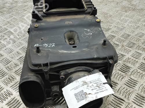 Air filter box MERCEDES-BENZ C-CLASS (W204) C 220 CDI (204.002) | BP22807666M87 