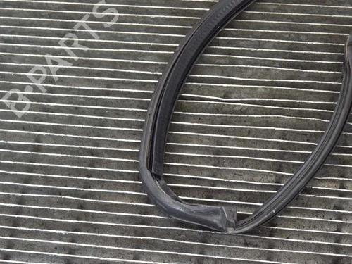 Rubber door seal TESLA MODEL S (5YJS) 75D AWD | BP20233006C142 