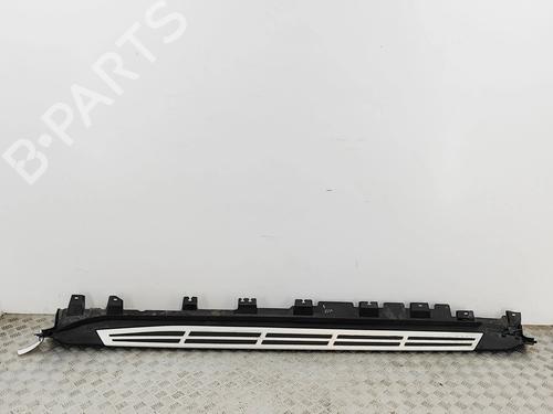 Højre sidekjole Højre sidekjole BMW X5 (G05, F95) xDrive 45 e Plug-in Hybrid (394 hp) 36358396 36358396