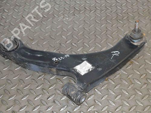 Used Left front suspension arm SUZUKI GRAND VITARA II (JT, TE, TD) 2.4 All-wheel Drive (JT424, JB424, TDA4) (166 hp) 30219522