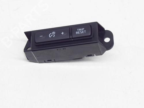 Switch NISSAN LEAF (ZE1) Electric | BP27751109I30