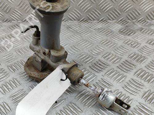 Clutch slave cylinder TOYOTA LAND CRUISER 90 (_J9_) 3.0 TD (KZJ90_, KZJ95_, KZJ90R, KZJ95R, KZJ90W, KZJ95W) | BP25922247M113 