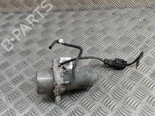 Used Vacuum pump BMW 3 (F30, F80) 330 e (252 hp) 28115298