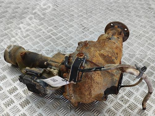 Differential, foran TOYOTA HILUX VII Pickup (_N1_, _N2_, _N3_) 3.0 D (KUN16) (171 hp) 28062042