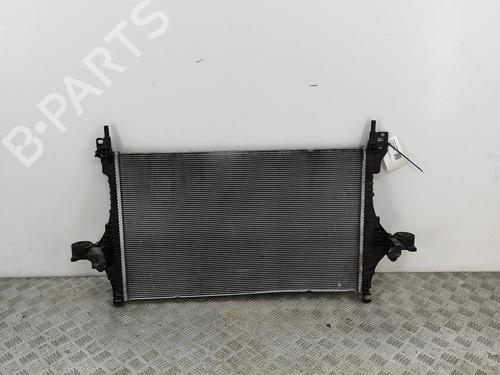 Used Water radiator Water radiator 37797317 37797317