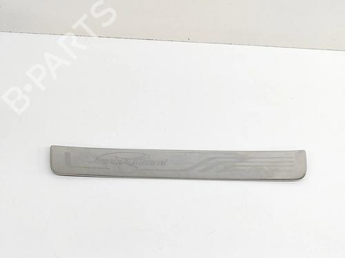 Trittbrett für SKODA SUPERB III Estate (3V5) 2.0 TDI 4x4 (150 hp) 28559691