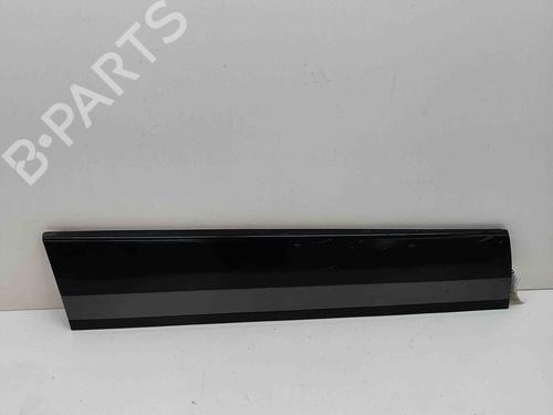 Używane Listwa drzwi LAND ROVER RANGE ROVER VELAR (L560) 2.0 D240 SD4 4x4 (241 hp) 27767641