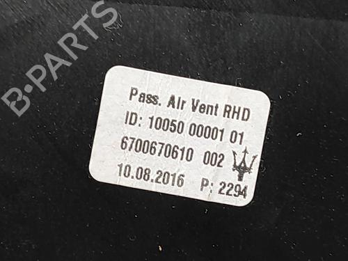 Luftventilen MASERATI LEVANTE SUV (M161) 3.0 D Q4 | BP27205651I21 