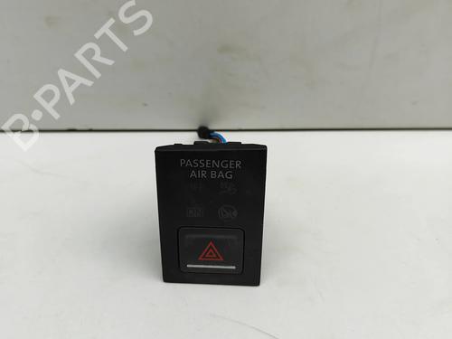 Advarselsbryter Advarselsbryter VW GOLF VII (5G1, BQ1, BE1, BE2) 2.0 GTD (184 hp) 37583878 37583878