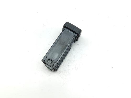 Switch TOYOTA COROLLA Estate (_E21_) 1.8 Hybrid (ZWE211) | BP29812673I30