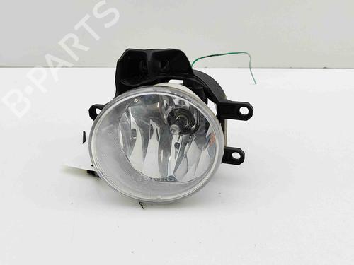 Used Right front fog light TOYOTA AURIS Estate (_E18_) 1.8 Hybrid (ZWE186_, ZWE186R, ZWE186H) (136 hp) 29510899
